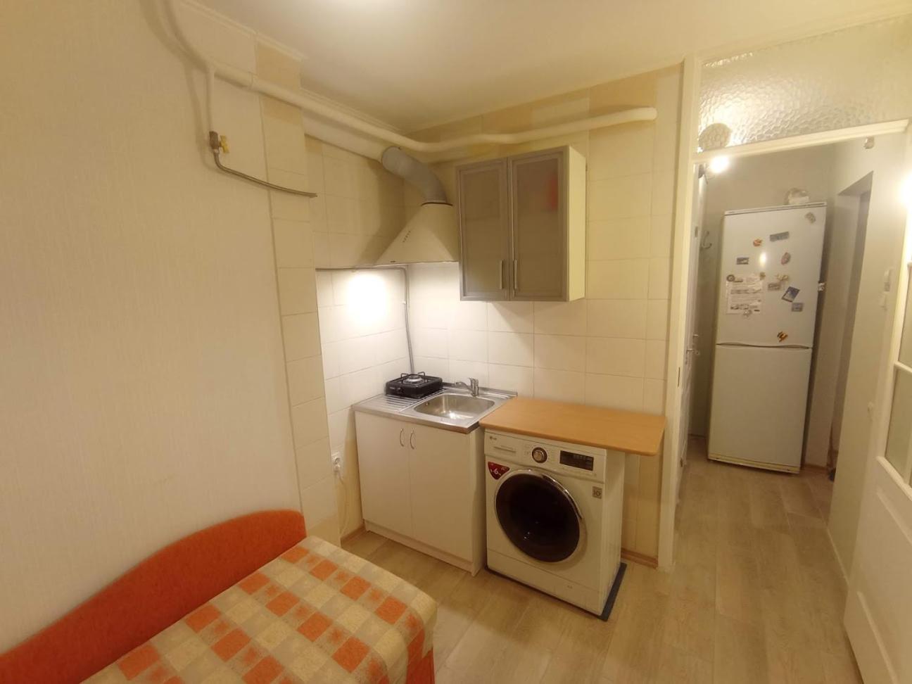 A Comfortable 18M Room With Balcony Tallinn Exterior foto